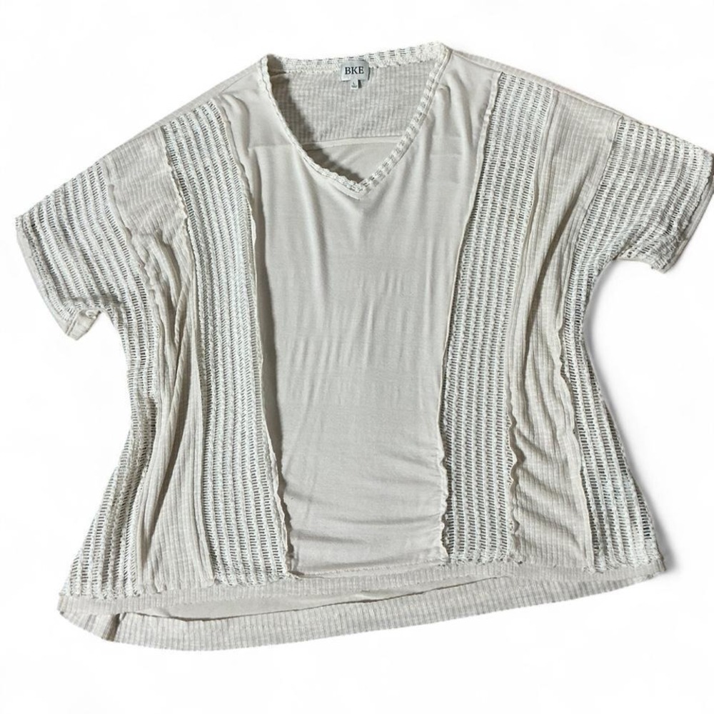 BKE Womens Mixed Boho‎ Media Crochet Knit V-Neck Top Cream CD1588BU Size L